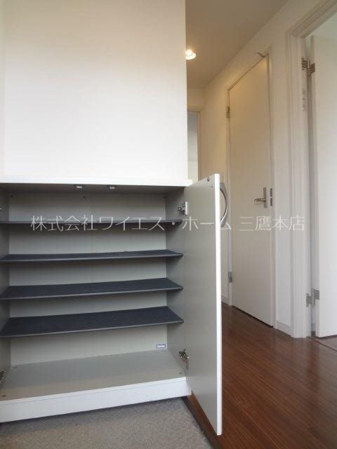 ソレアード 玄関