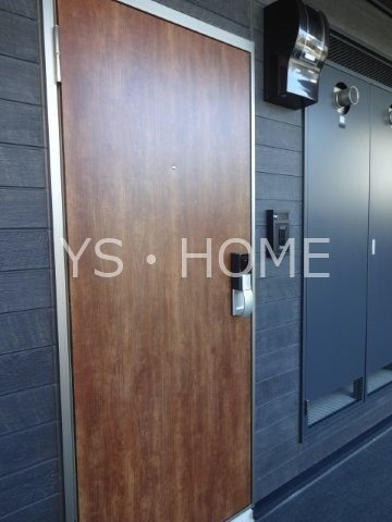 アウル吉祥寺南 玄関