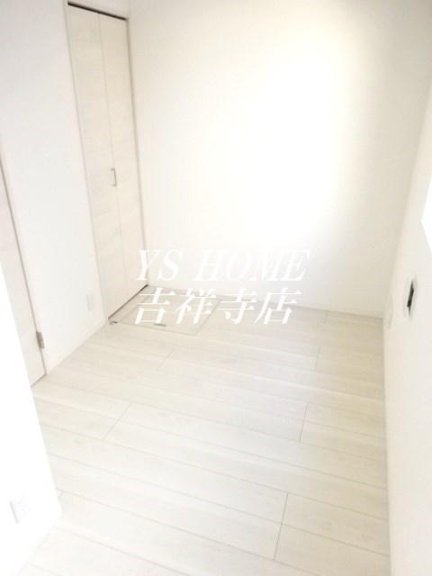 ソルナクレイシア久我山 リビング