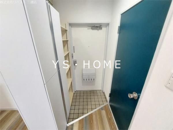 パレ・ド・ヴェール武蔵野 玄関