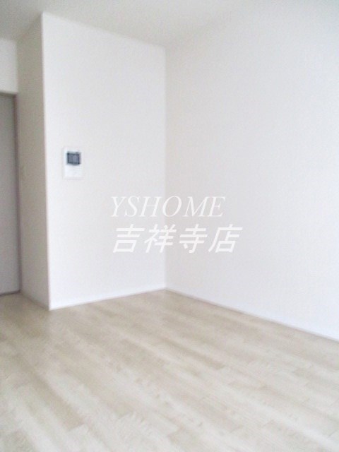 メゾン・ド・ヴィレ荻窪 リビング