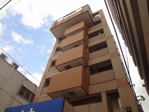 ＹＵＵＷＡ国立 外観