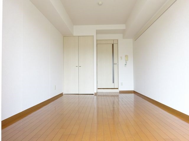 ＹＵＵＷＡ国立 リビング