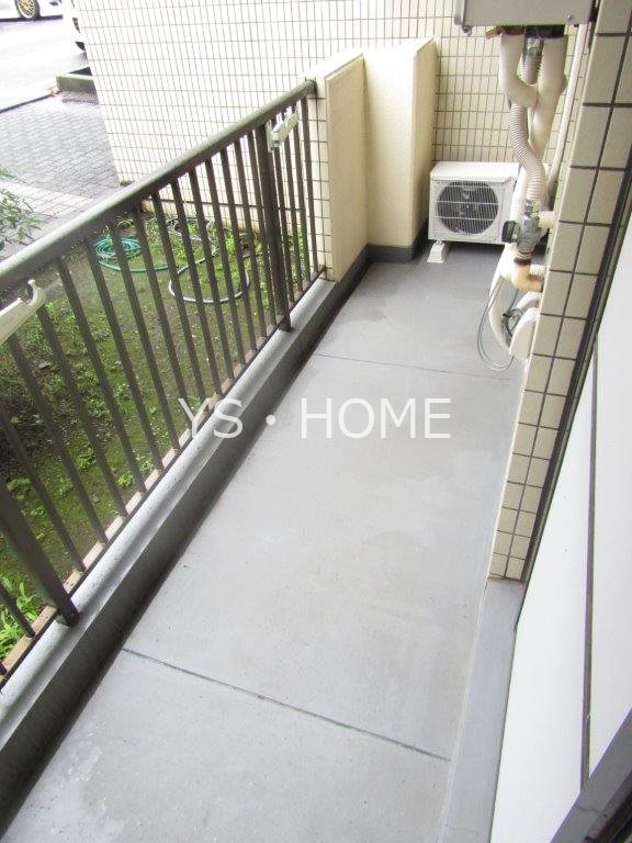 グリーンカース恋ヶ窪 ベランダ