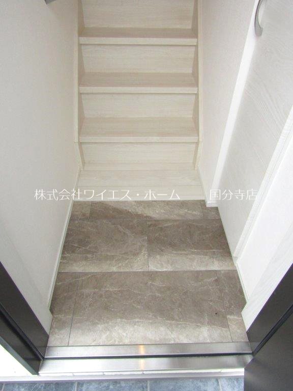 ベリエ花小金井 玄関