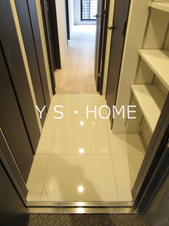 HY&amp;rsquo;s　国分寺南町  玄関