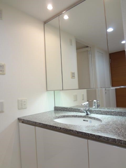 デライトシティ　ブレスコート その他8