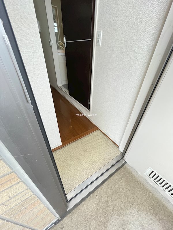 ジリアーティ  玄関