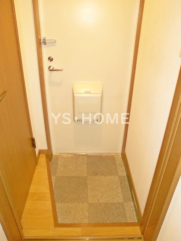 アークテラス  玄関