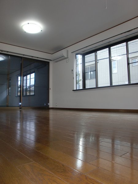 メルヴェーユ荻窪 001F リビング