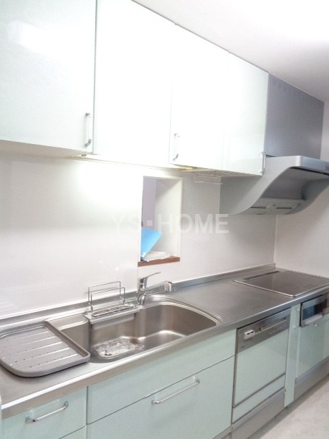 メルヴェーユ荻窪 001F キッチン