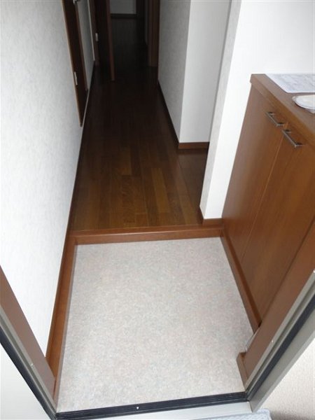 メゾン・ド・ソレイユ  玄関