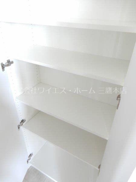 トラープランド翠命館 玄関