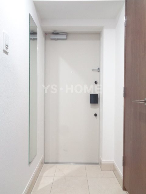 ブライズ高円寺 玄関