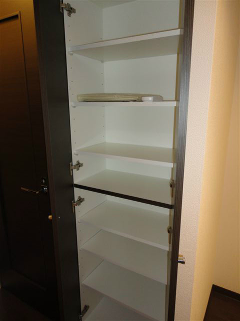 ラ・シード国分寺 玄関