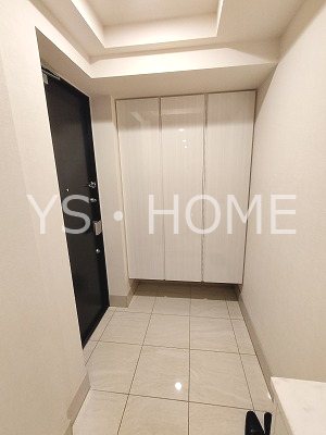 シティハウス吉祥寺北町  玄関