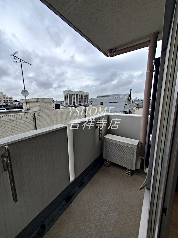 エスコート西荻窪 ベランダ