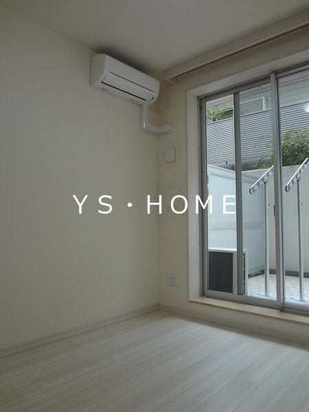 ロワール西荻北 リビング