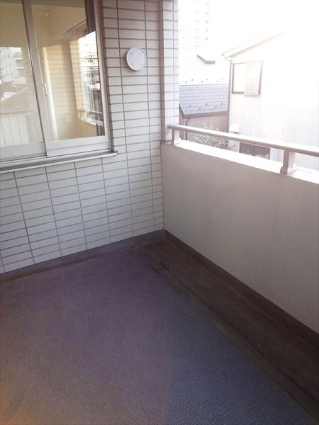 ガーデンコートT   ベランダ