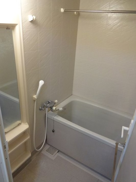 フィオーレ武蔵野 風呂画像