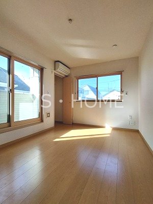 カサブランカ吉祥寺　 リビング