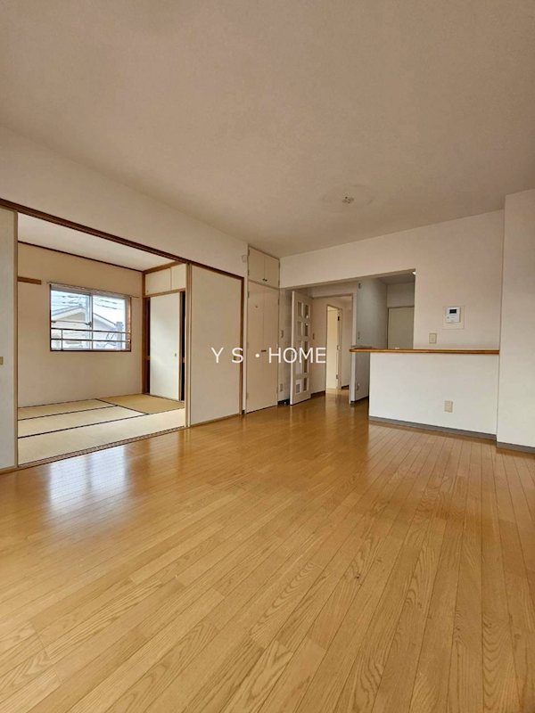 コーポレート小金井梶野通り６号棟 リビング