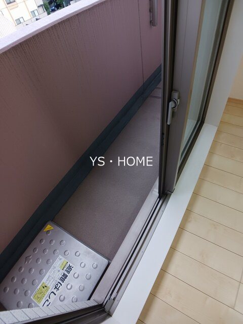 ローズ　ボヌール ベランダ