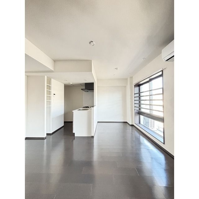 ウェルスクエア新高円寺  リビング