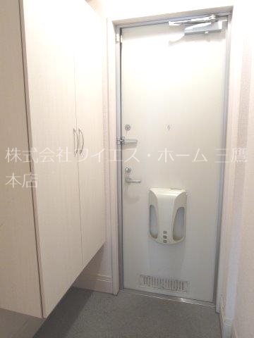 コンフォート東小金井 玄関