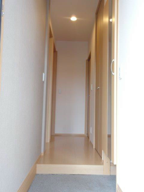 ラ・ルーチェ  玄関