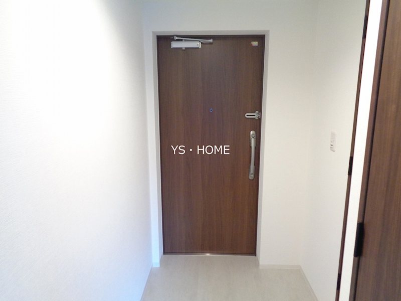 ウェルスクエア中野坂上 玄関