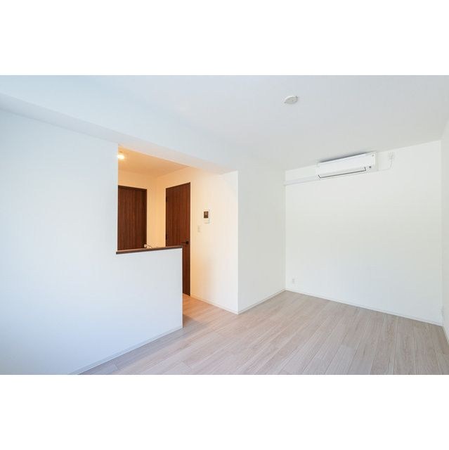 ウェルスクエア中野坂上  リビング