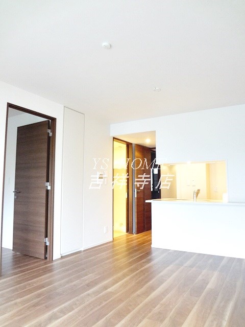 ソアラノーム荻窪天沼 リビング