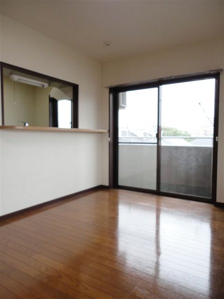 ホーリーランド貫南 リビング