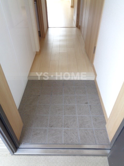 アプリーレ南荻窪  玄関