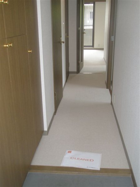 フィオーレ武蔵野　　 玄関