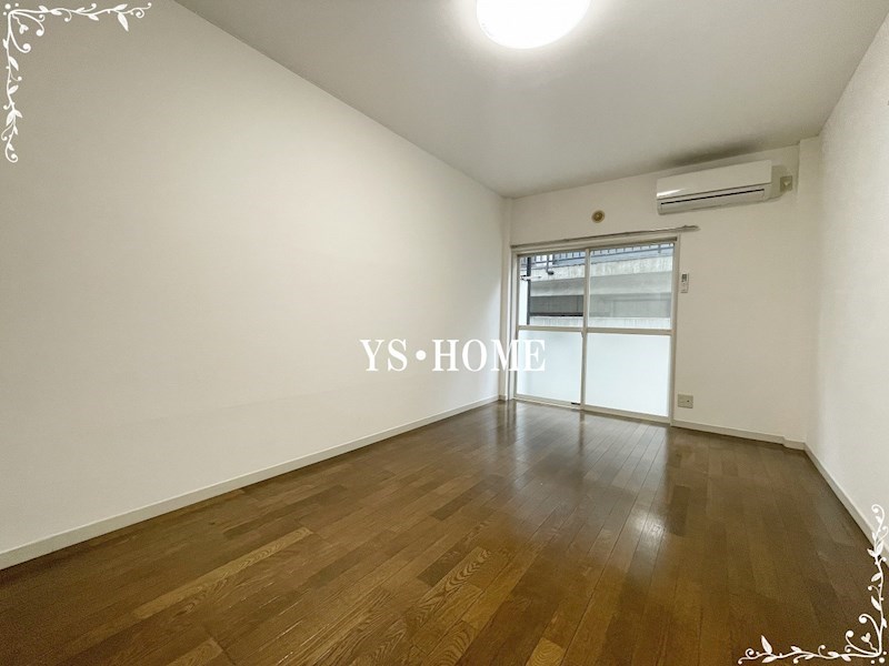 ロアフラット ベッドルーム