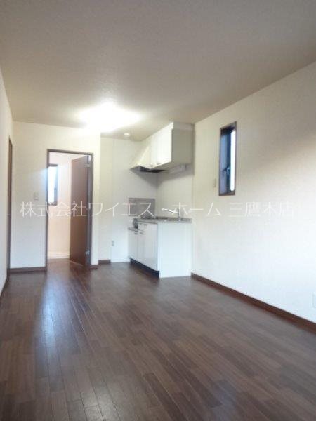 レフィナード リビング