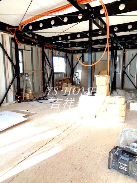 エルメゾン武蔵野２ 玄関