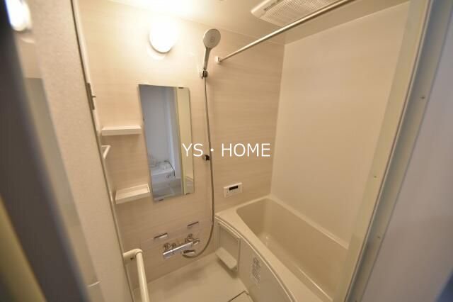 CB中野イリゼ 風呂画像