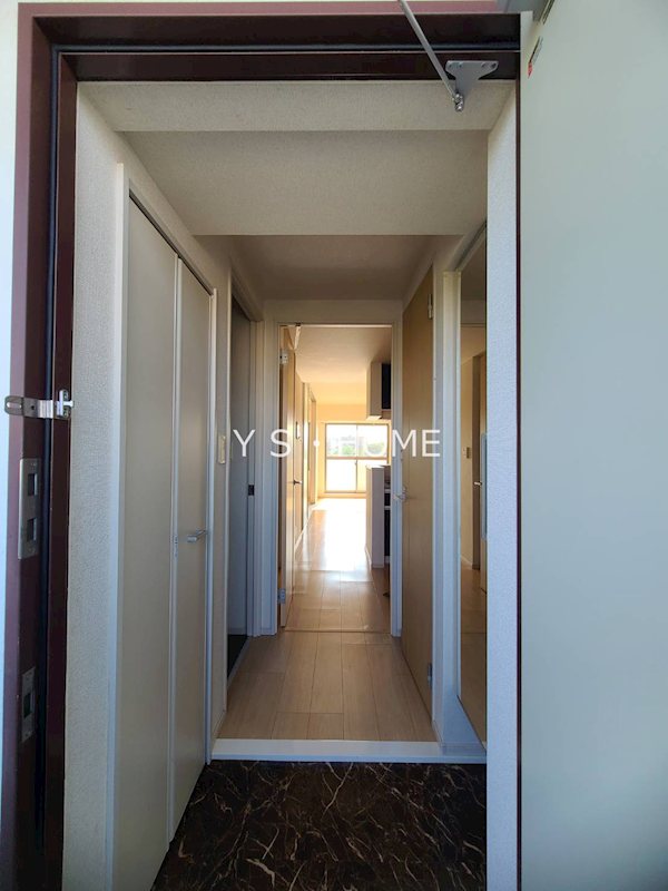 エスペランサ国立  玄関