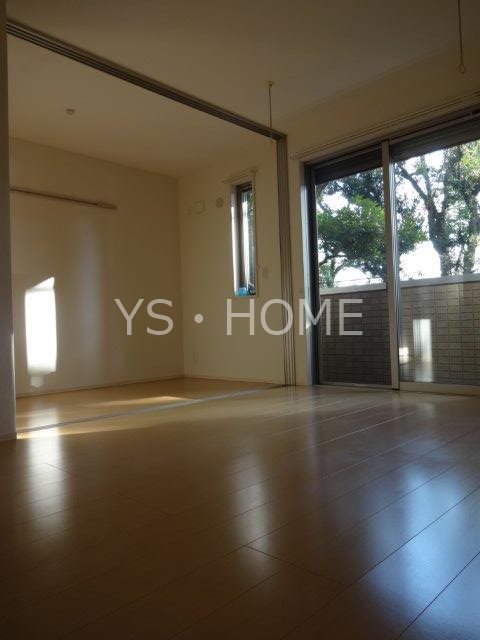 ハピネス武蔵野 リビング