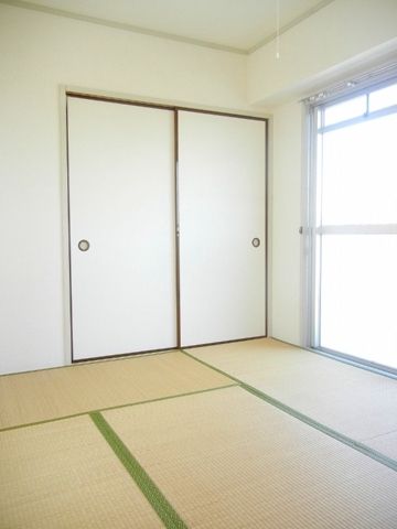 メゾン１１８ ベッドルーム