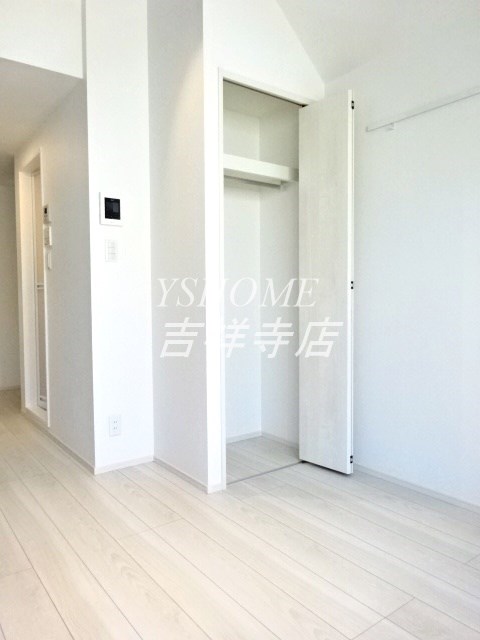 バーミープレイス吉祥寺Ⅱ リビング