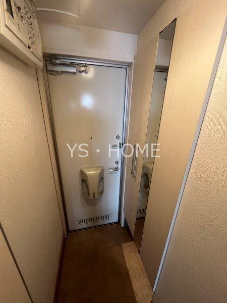 サンライズ 玄関