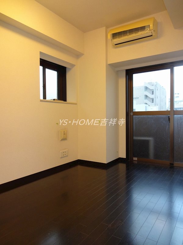 トーシンフェニックス吉祥寺クアトロ リビング