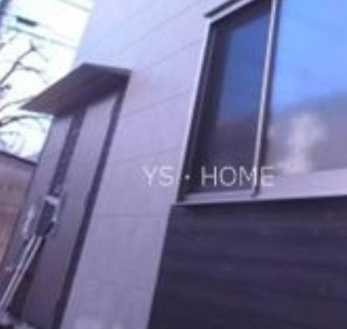 リブリ・吉祥寺  玄関