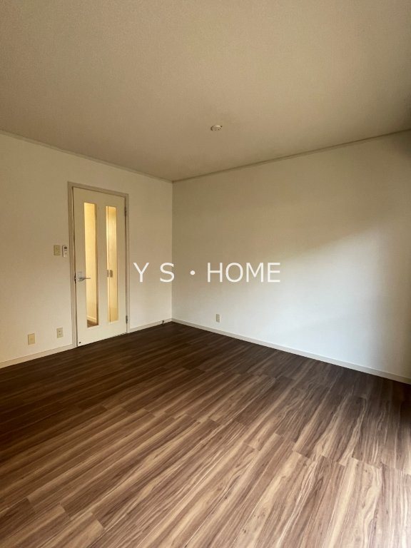 Ｕ＆Ｕ リビング