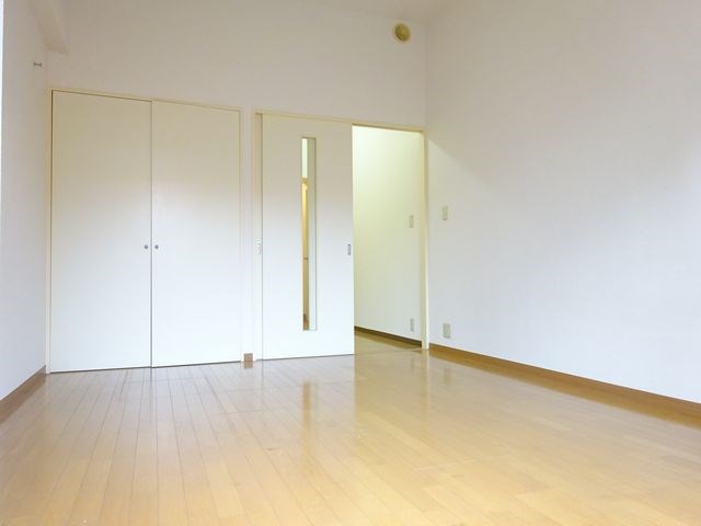 メゾン「サロム」  リビング