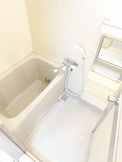 メゾン「サロム」  風呂画像